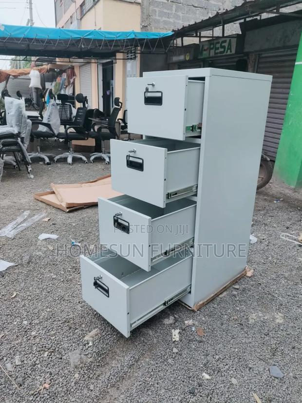 4 Drawers File Cabinet