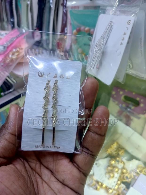 Brooch for Ladies - thumbnail 2