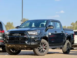 Toyota Hilux 2022 Black