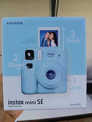Fujifilm Instax Mini Se Instant Camera Bundle With Case