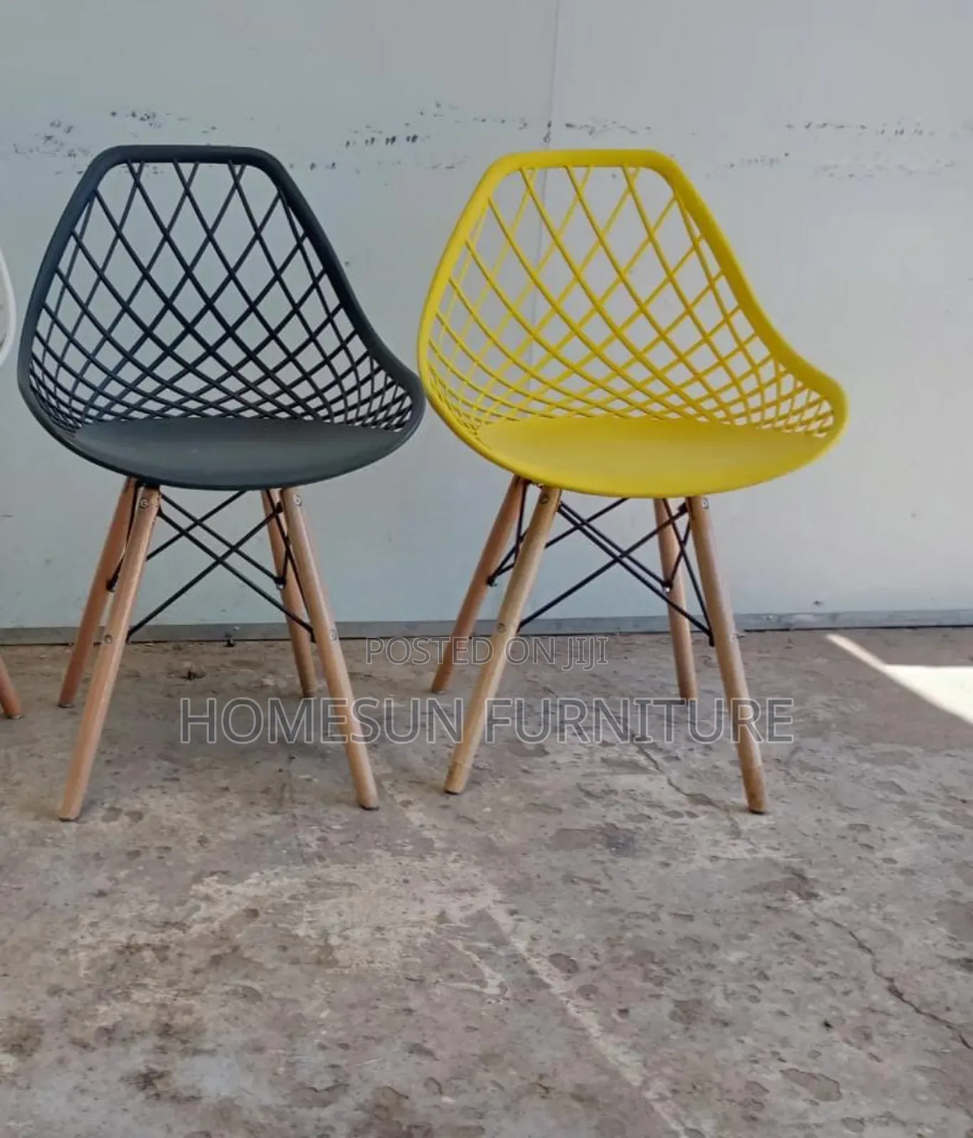 Mesh Eames Chair