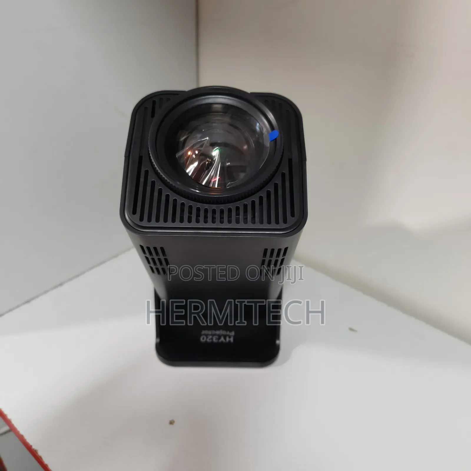 Hy320 Smart Android Projector