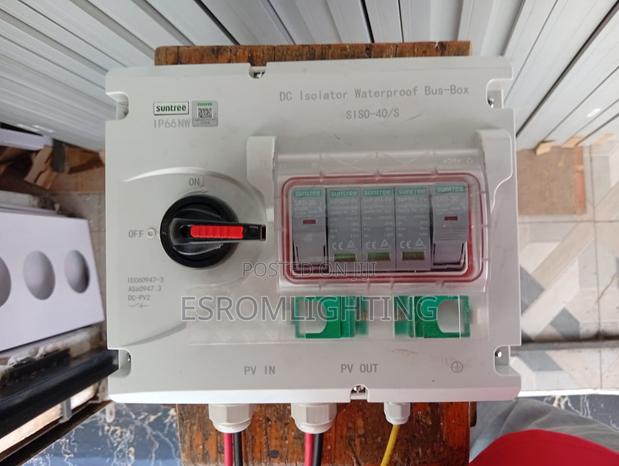 Suntree Dc Isolator Waterproof Bus-Combiner Box - main view
