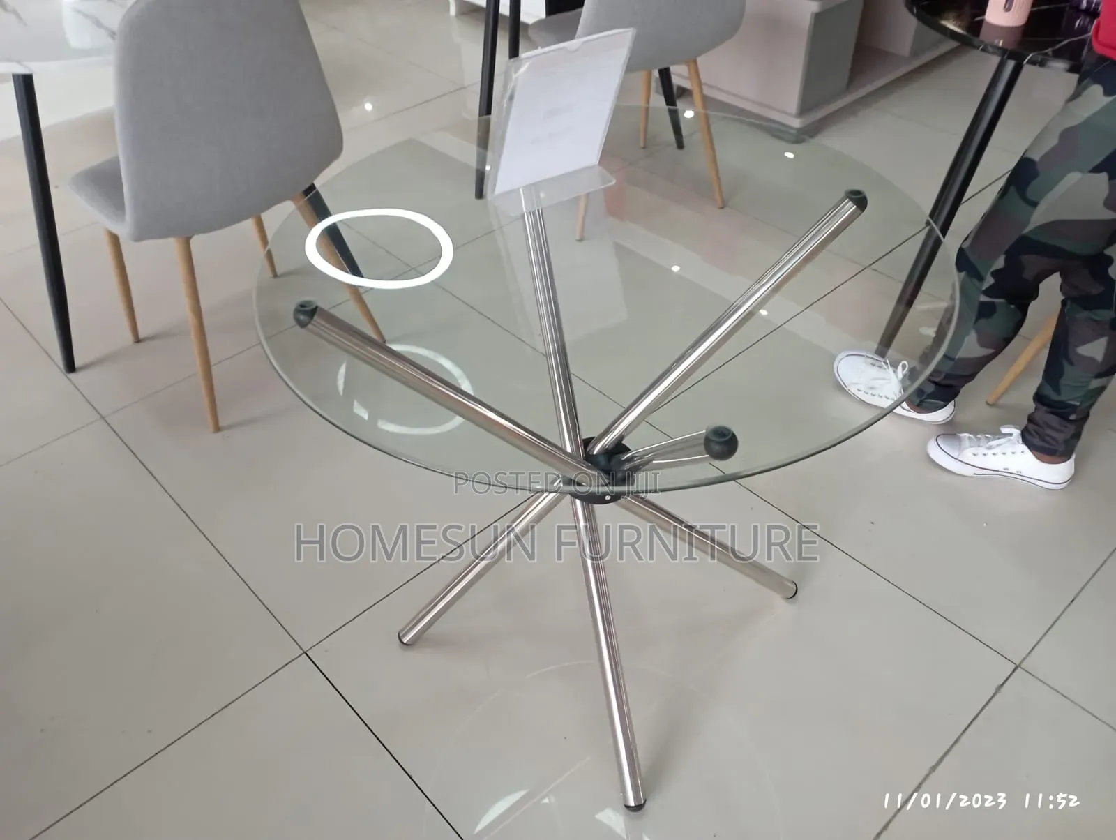 Round Table