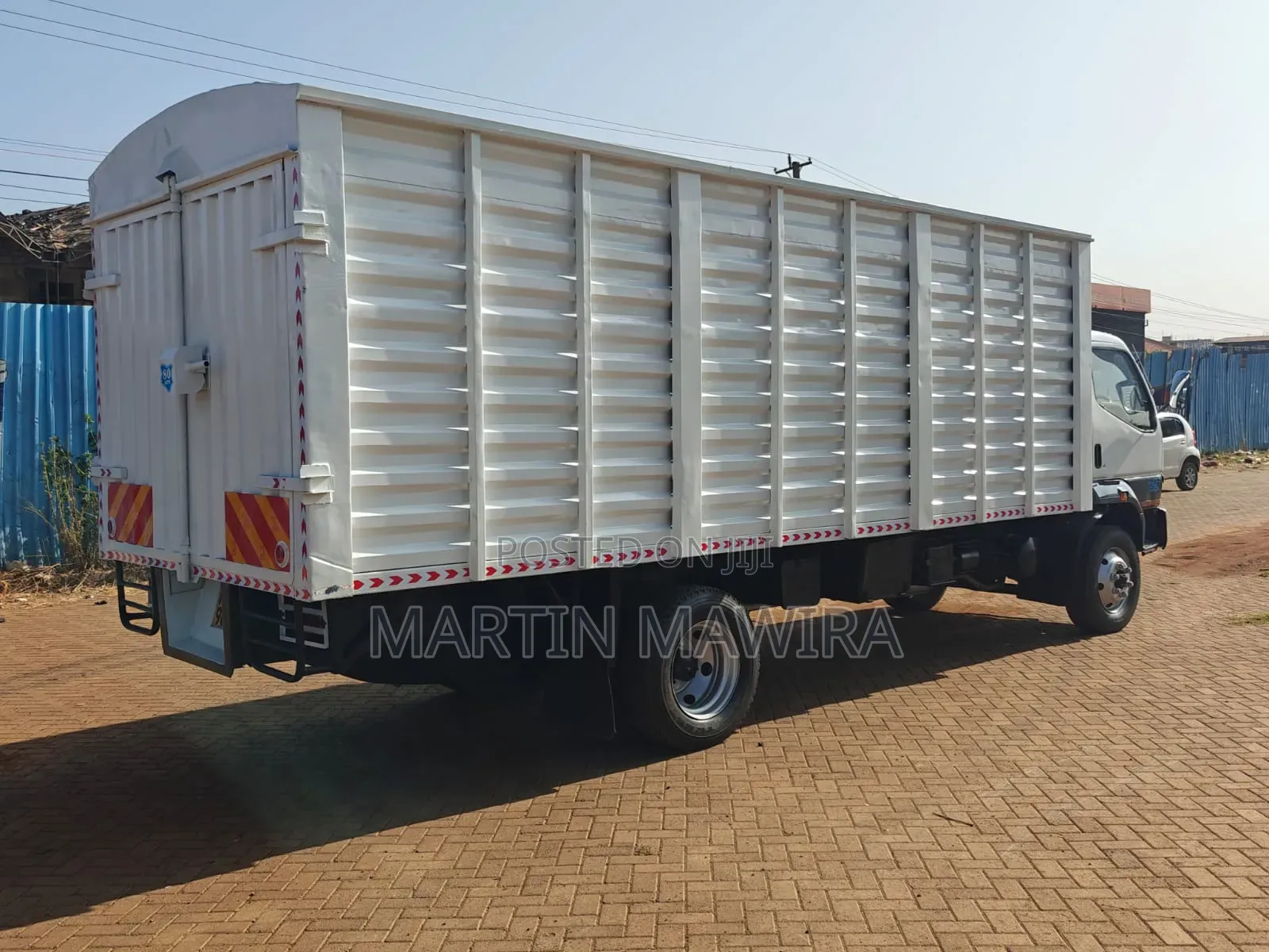 Mmitsubishi Fh Lorry