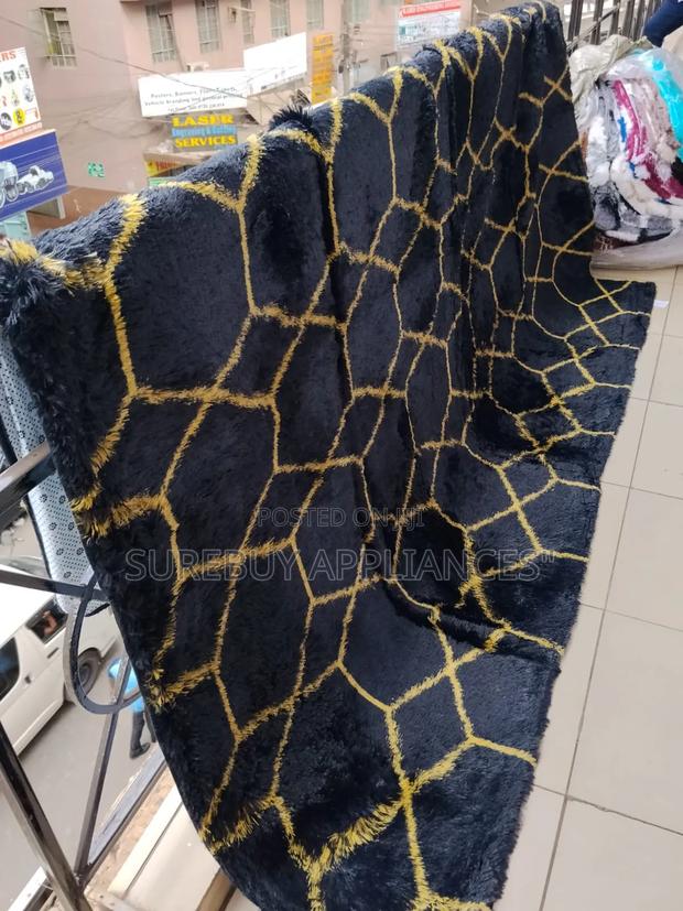 Fluffy,7×10 Feet Modern Patch Design Fluffy Rug - main view