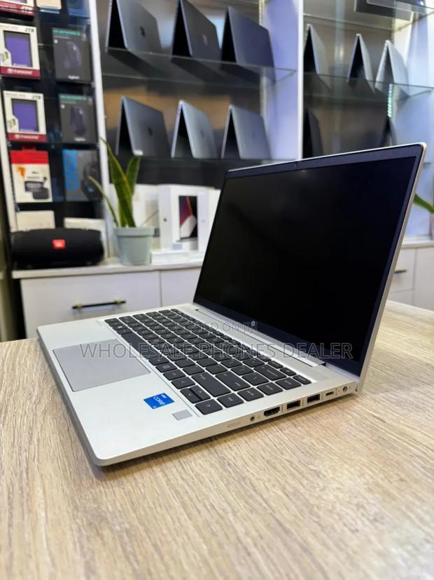 Laptop HP 8GB Intel Core i3 SSD 256GB - thumbnail 3