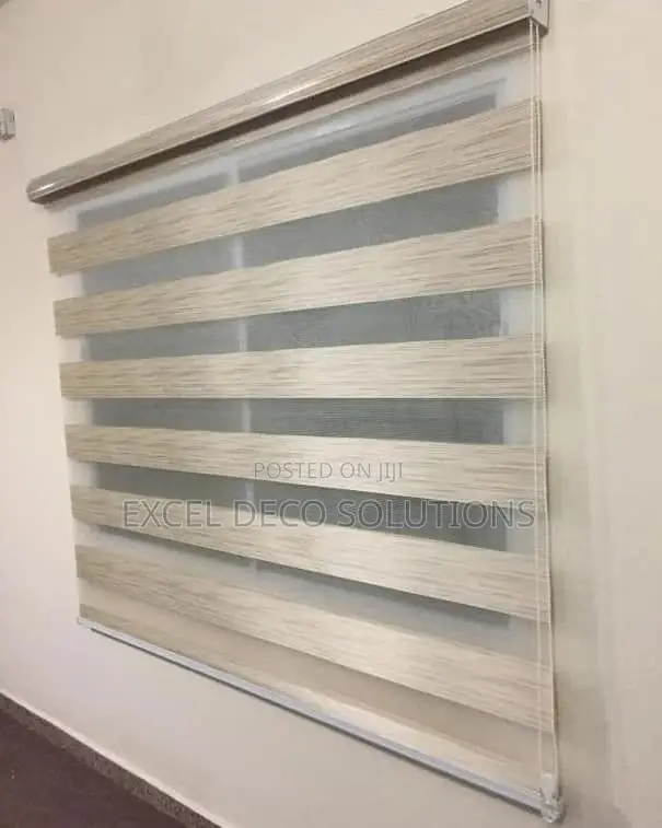 Zebra Roller Blinds – Day Night Control