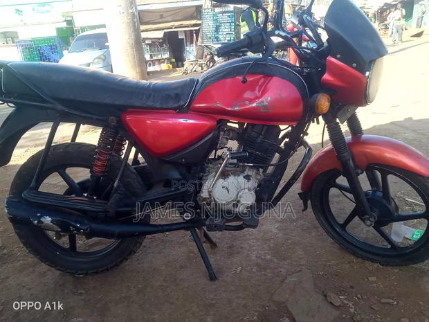Bajaj Boxer 150 UG 2022 Red - main view