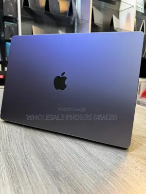 Laptop Apple MacBook Pro 2021 M1 64GB Apple M1 Pro SSD 1T