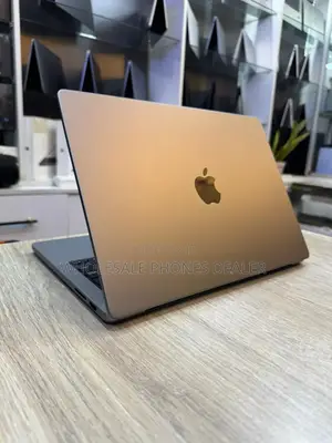 Laptop Apple MacBook Pro 2023 M3 Pro 14-inch 8GB Apple M3 SSD 512GB