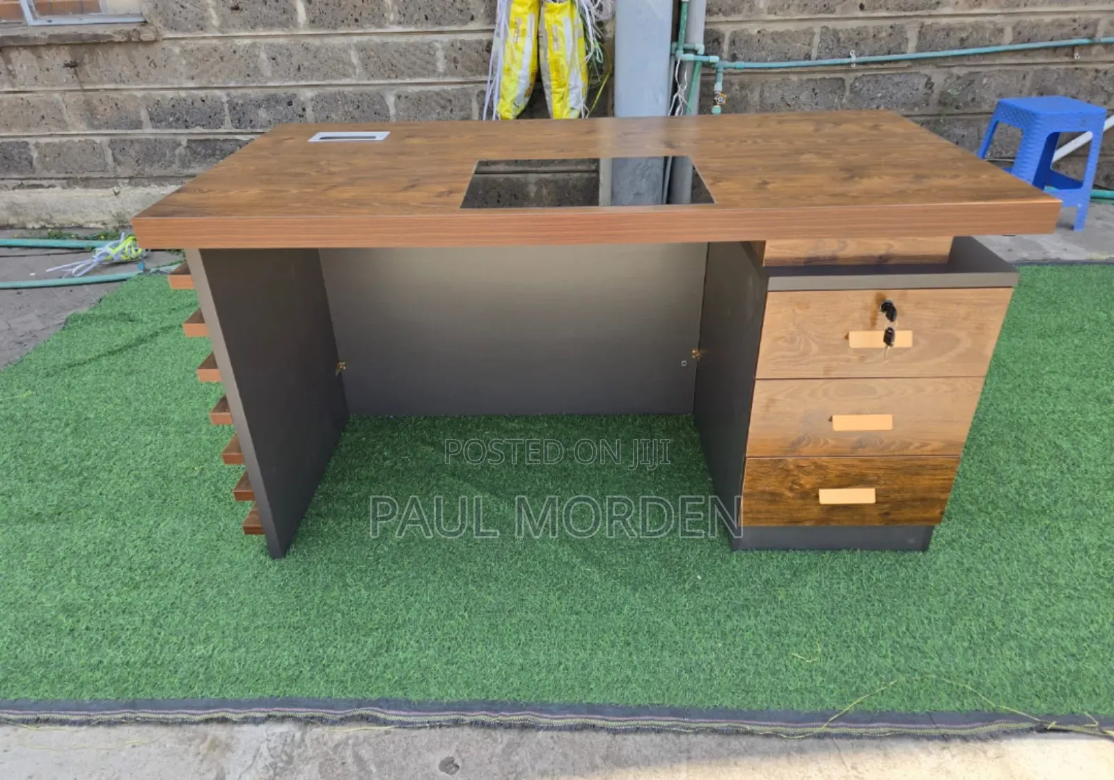 Office Furniture :Best Quality Heavy Executive Desk (140mm)