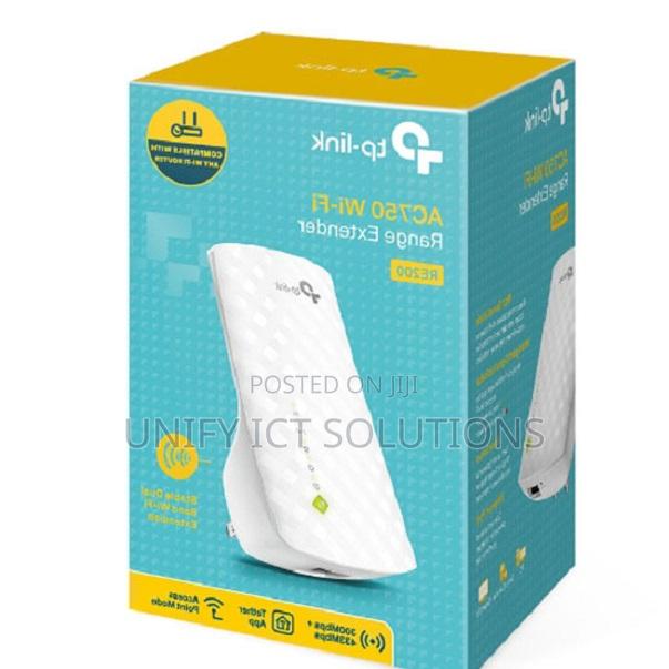 Tp-Link Ac750 Mesh Wireless N Wall Plugged Range Extender - Tl-Re200 - main view