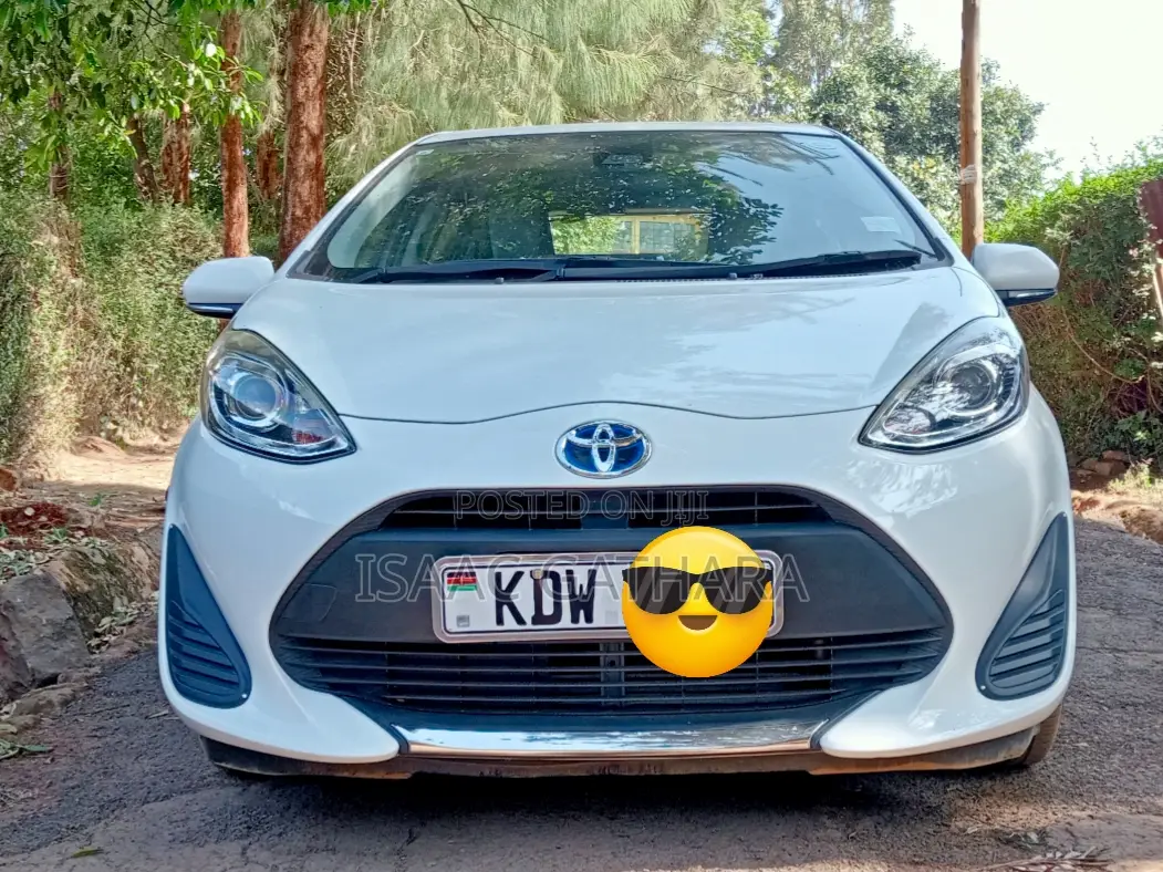 Toyota Aqua 2019 White