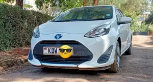 Toyota Aqua 2019 White