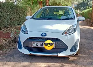 Toyota Aqua 2019 White