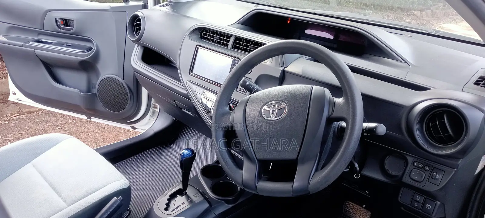 Toyota Aqua 2019 White