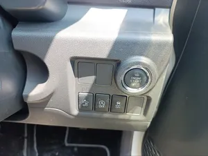 Toyota Passo 1.0 FWD 2019 White