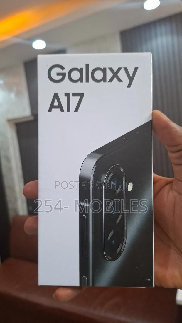 New Samsung Galaxy A17 256 GB Black - thumbnail 3