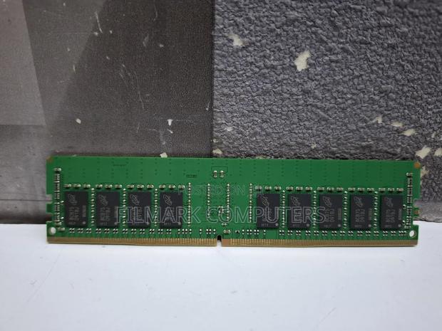Micron 16gb 1rx4 Pc4-2400t-rc1-11 Server Ram - thumbnail 3