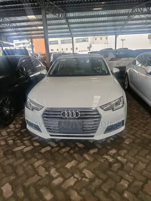 Audi A4 2.0T Premium FWD 2019 Black