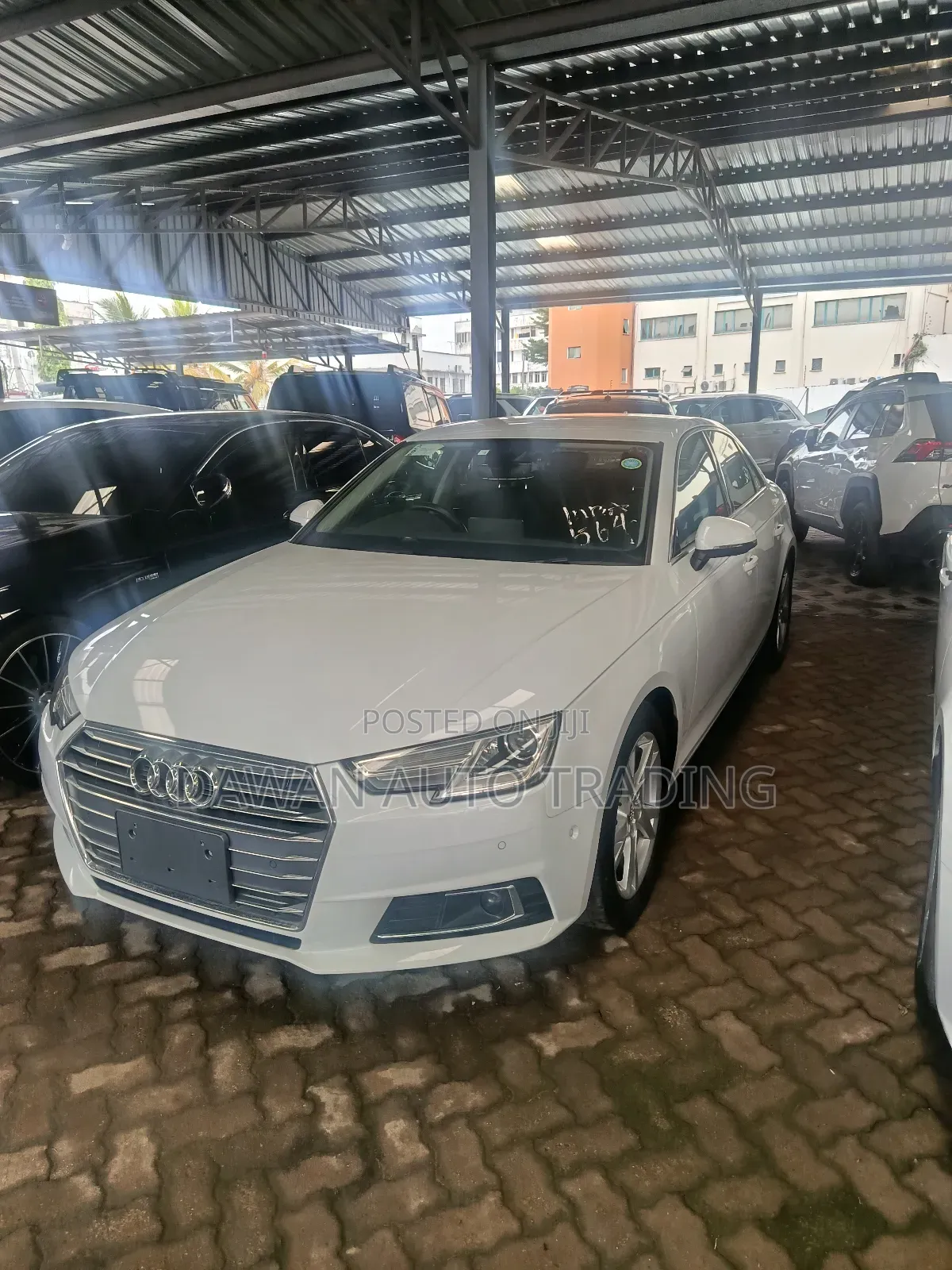 Audi A4 2.0T Premium FWD 2019 Black