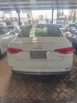 Audi A4 2.0T Premium FWD 2019 Black