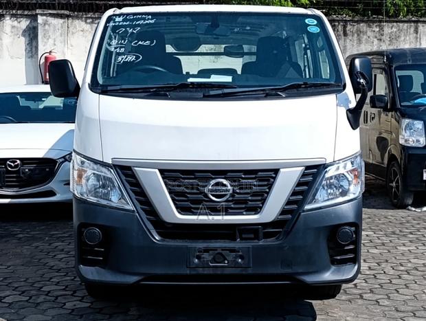 Nissan Caravan (Urvan) 2018 White - main view