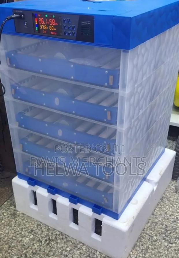 320 Capacity Automatic Eggs Incubator