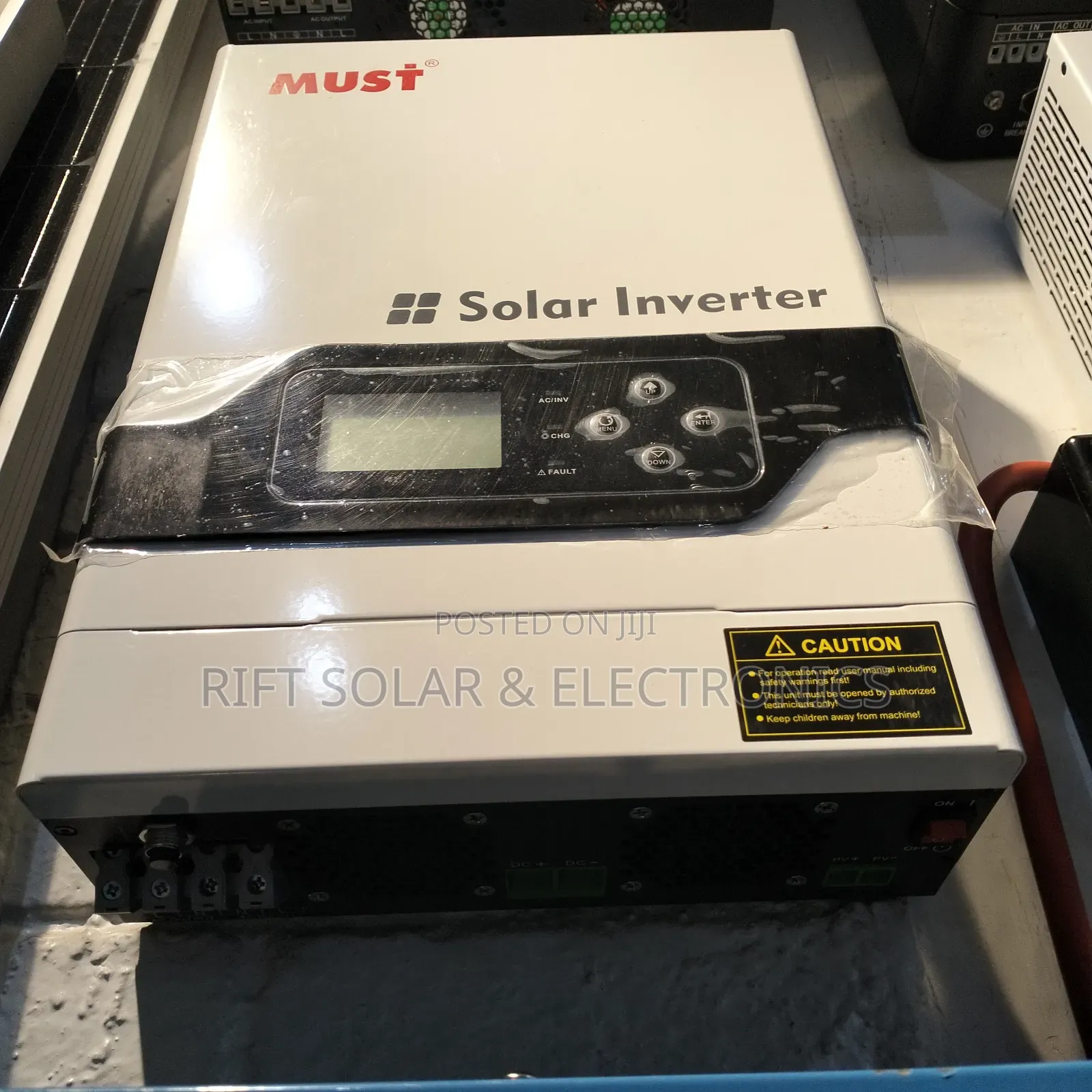 2.2kva - 24v Must Hybrid Inverter 60a MPPT - 160 Voc