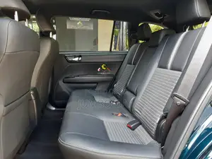 Toyota Corolla Fielder 2018 Blue