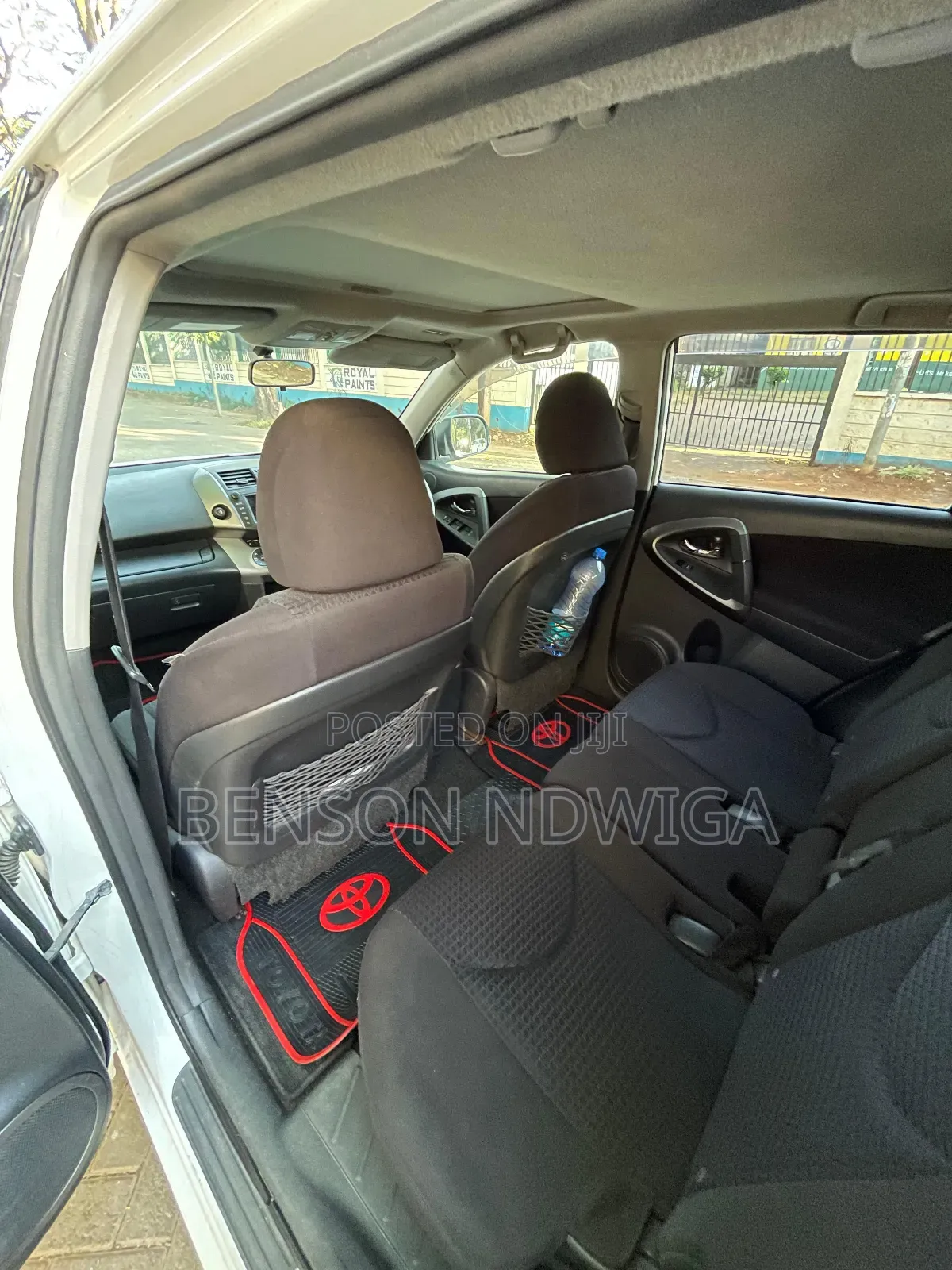 Toyota Vanguard 2009 White