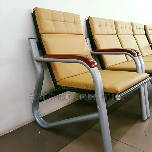 Office Sofa Sets; Stylish Brown 5-Seater Office Sofa for Workspaces - thumbnail 5