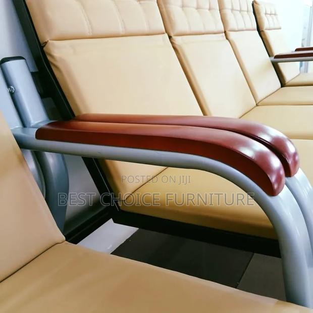 Office Sofa Sets; Stylish Brown 5-Seater Office Sofa for Workspaces - thumbnail 7