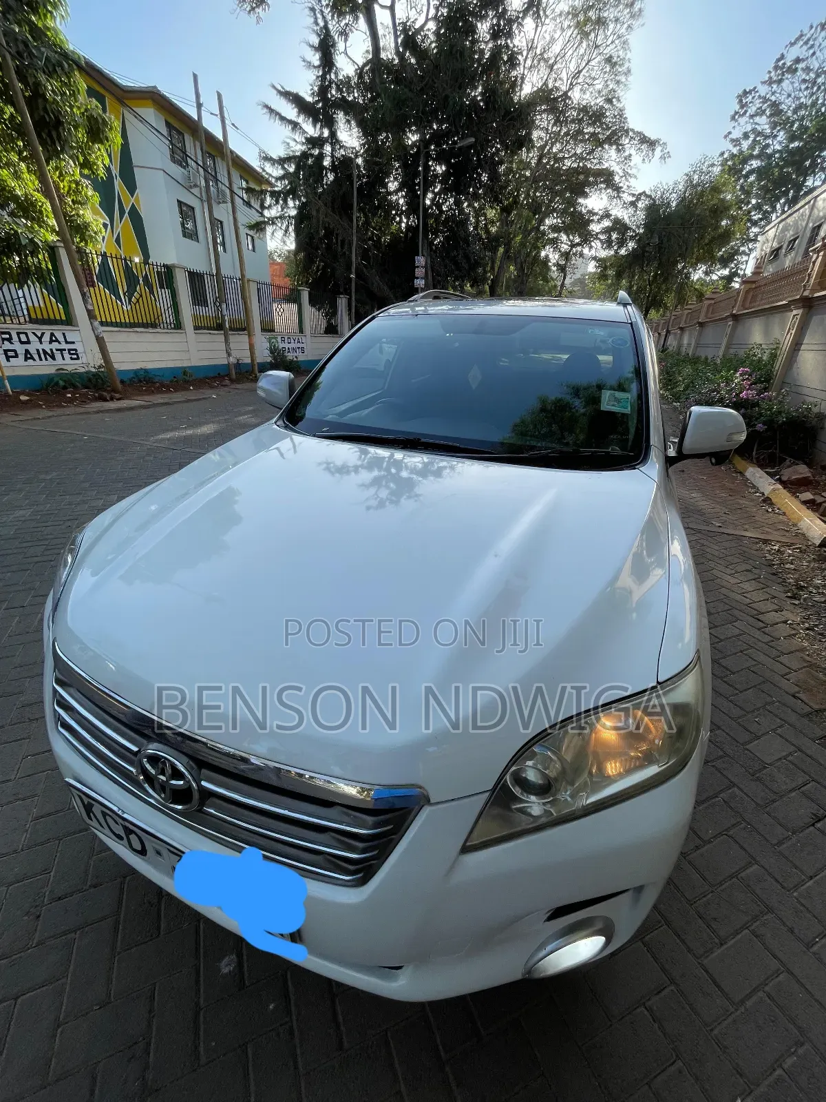 Toyota Vanguard 2009 White