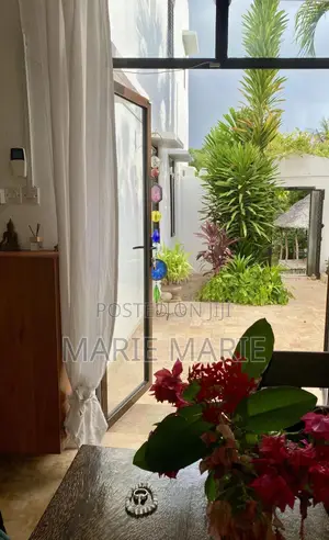 4bdrm House in Town Centre for sale