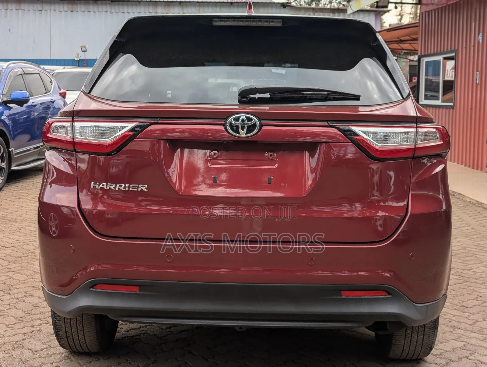 Toyota Harrier 2.0 2018 Red