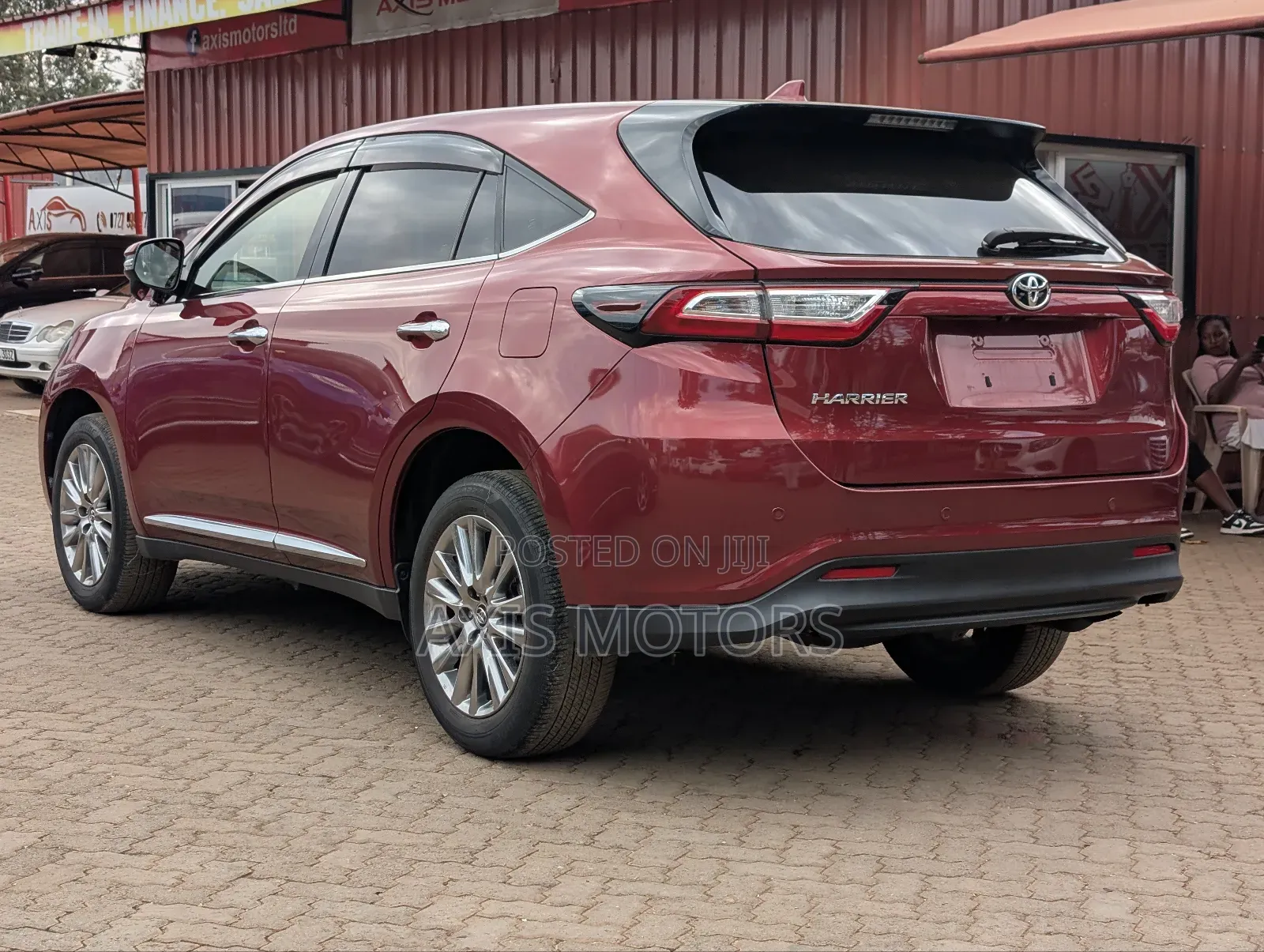 Toyota Harrier 2.0 2018 Red