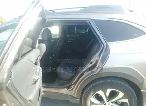 Subaru Outback 2022 Gray