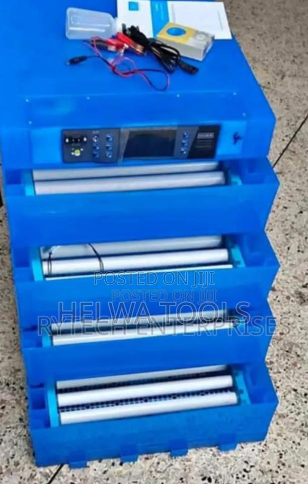 Automatic Eggs Incubator (256eggs)