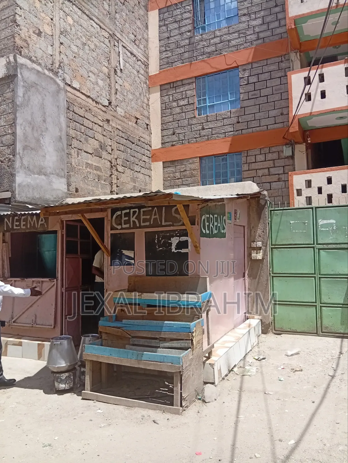 Flat in Umoja for Sale