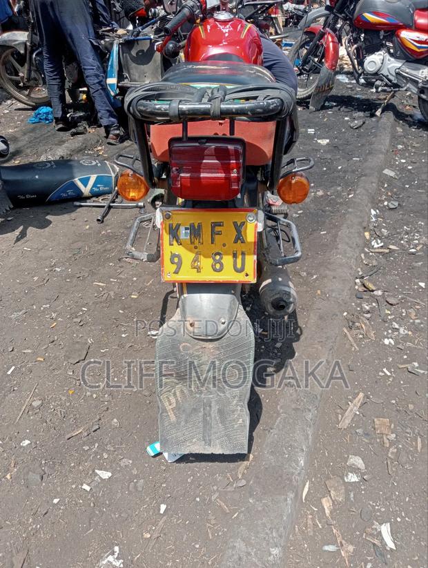 Honda CG110 2020 Red - main view