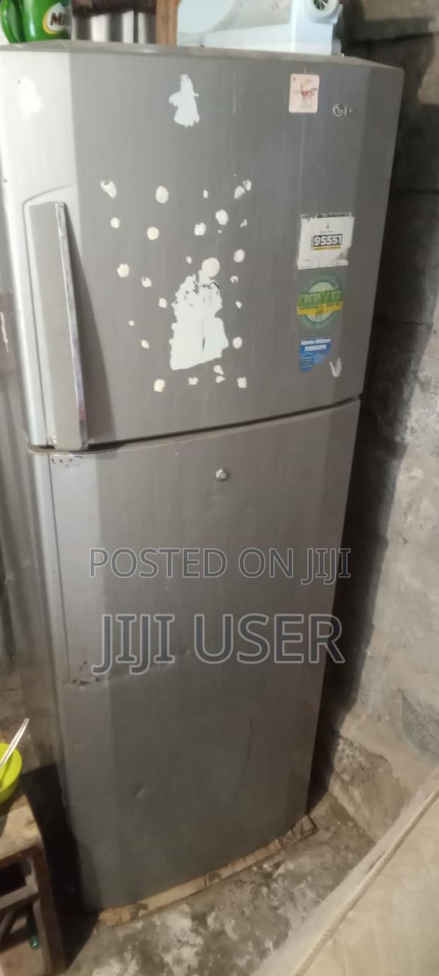 LG Fridge 237l - thumbnail 2