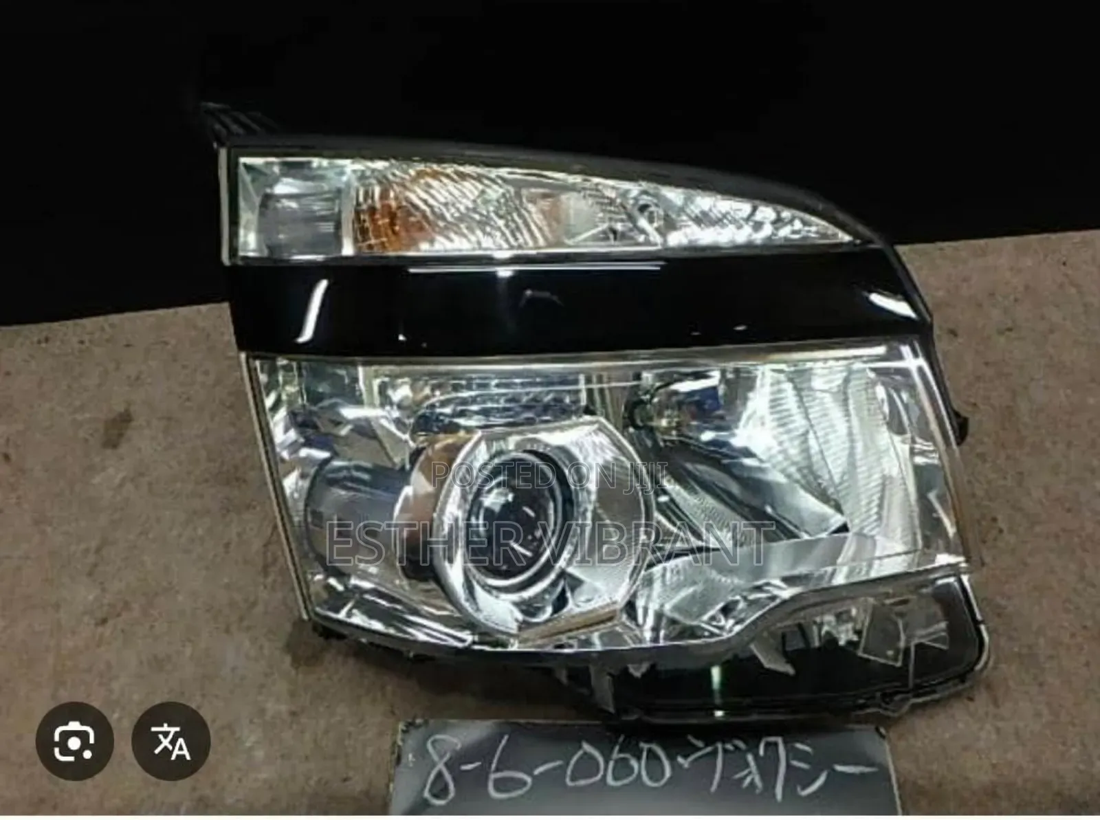 Toyota Voxy 2012 Headlights Xenon