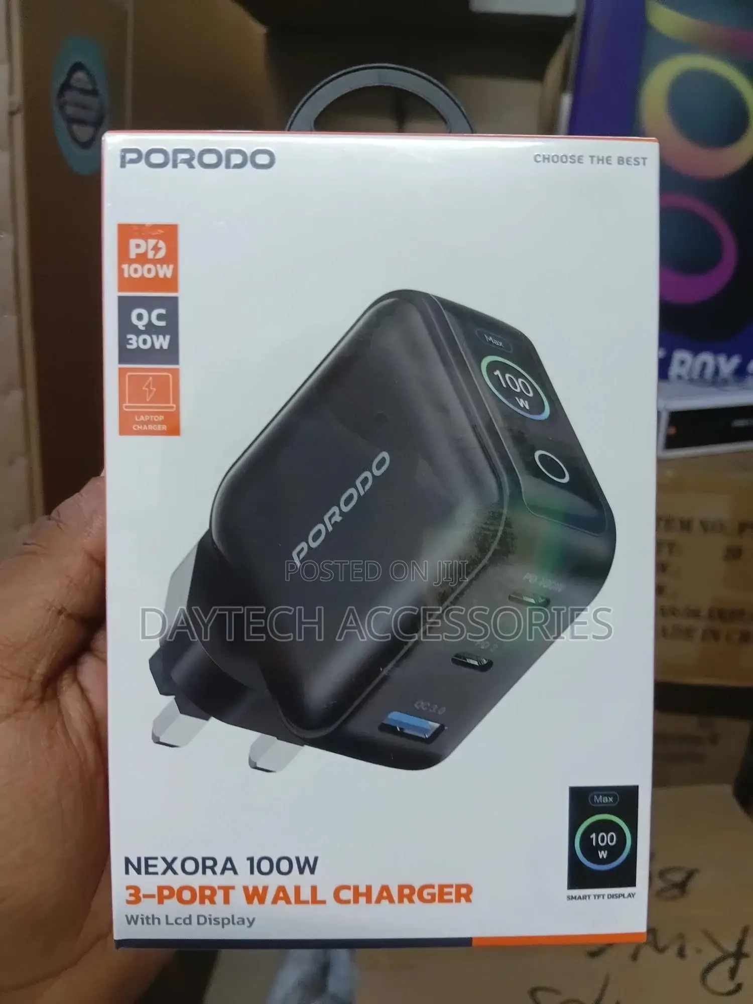 Porodo Nexora 100w 3-Port Wall Charger.