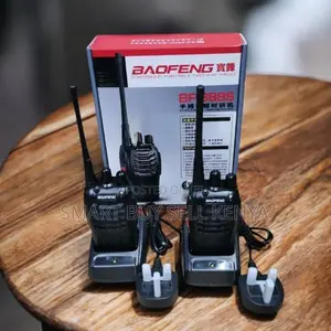 Baofeng Bf-888s Walkie Talkie 5km Range 16 Channels Portable Radio