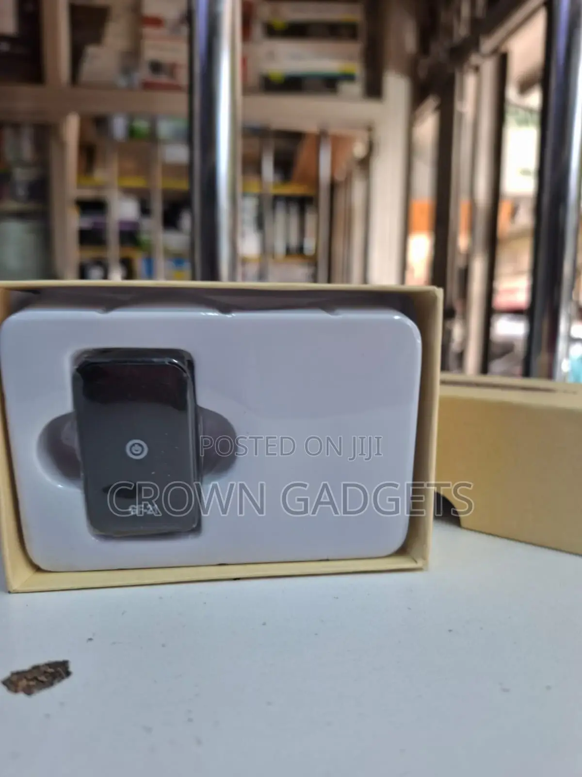 Gf-21 Mini Magnetic GPS Tracking Device With Sos Alert