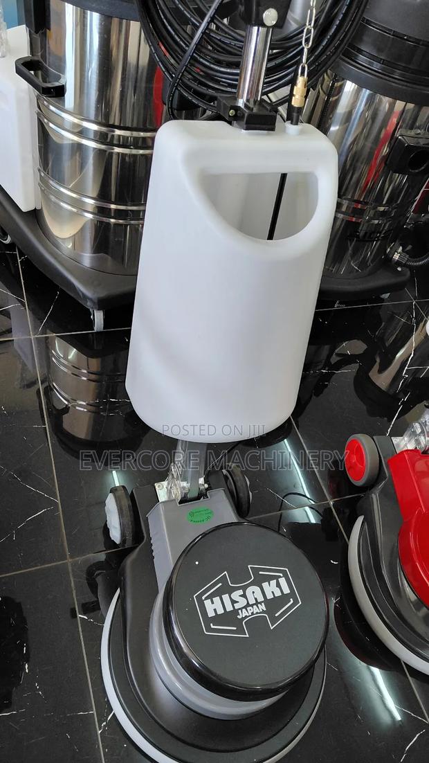 Hisaki Japan Carpet/Floor Scrubbingmachine.
