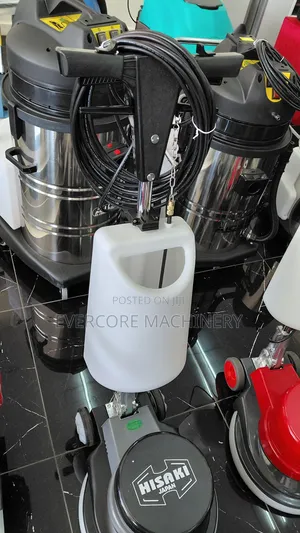 Hisaki Japan Carpet/Floor Scrubbingmachine.