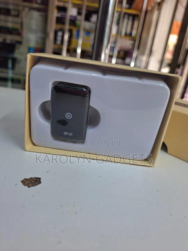Gf-21 Portable Vehicle Tracking Device Voice Monitoring